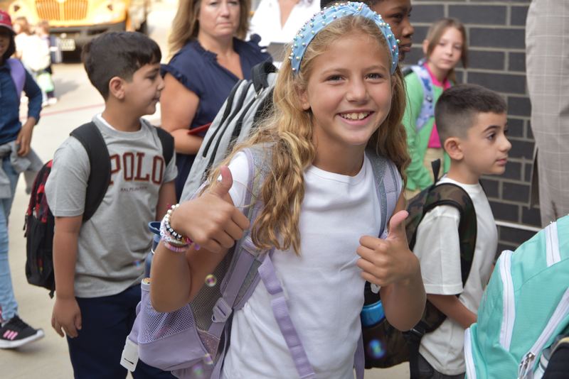 North Royalton Elementary School Students Back with Smiles and